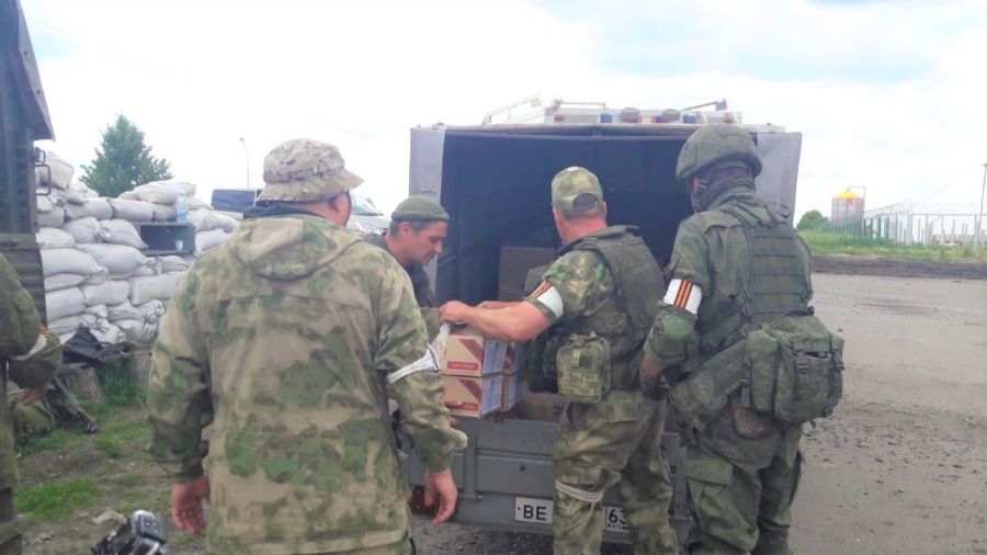 Казачий добровольческий отряд «Ермак» получил от казачьих обществ трехтонный гуманитарный груз