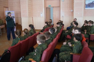 Кадетский отряд «Сокол» г. Богдановича совершил поездку в г. Камышлов Кадетский отряд «Сокол» г. Богдановича совершил поездку в г. Камышлов
