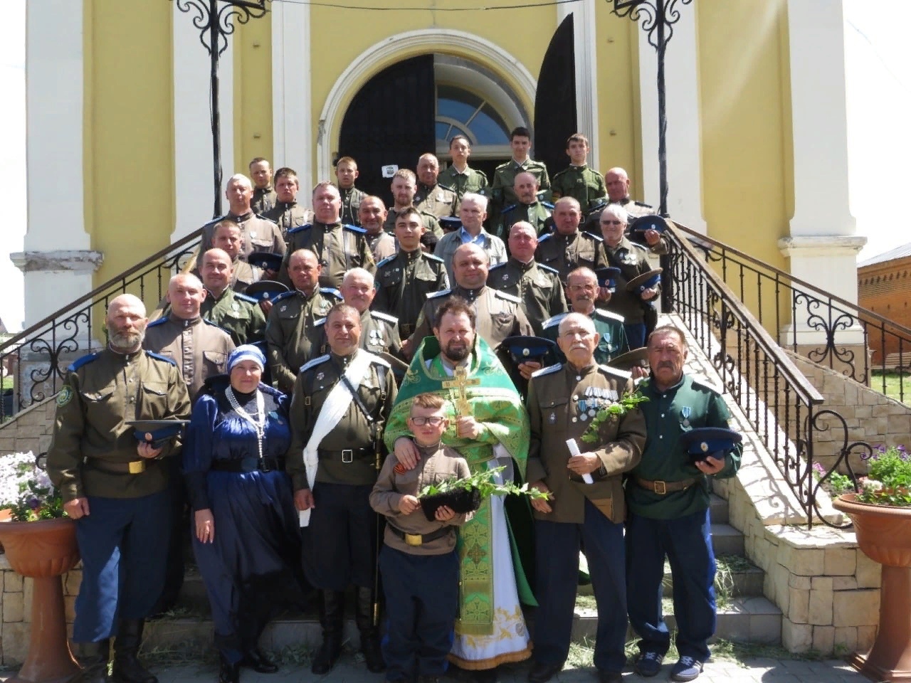 День Святой Троицы казаков станицы «Верхнеуральская» День Святой Троицы казаков станицы «Верхнеуральская»