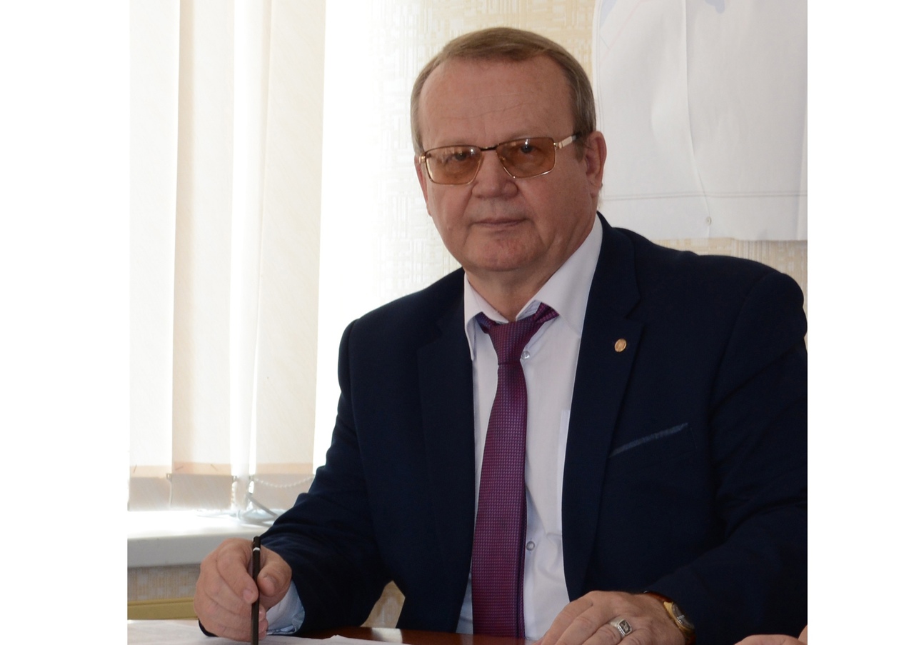 Казак Первого отдела вновь стал главой Новоорского поселкового совета Казак Первого отдела вновь стал главой Новоорского поселкового совета