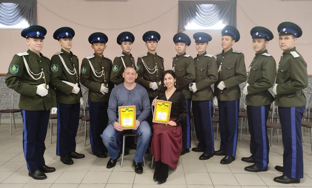 Верхнеуральские кадеты приняли участие в добровольческом балу