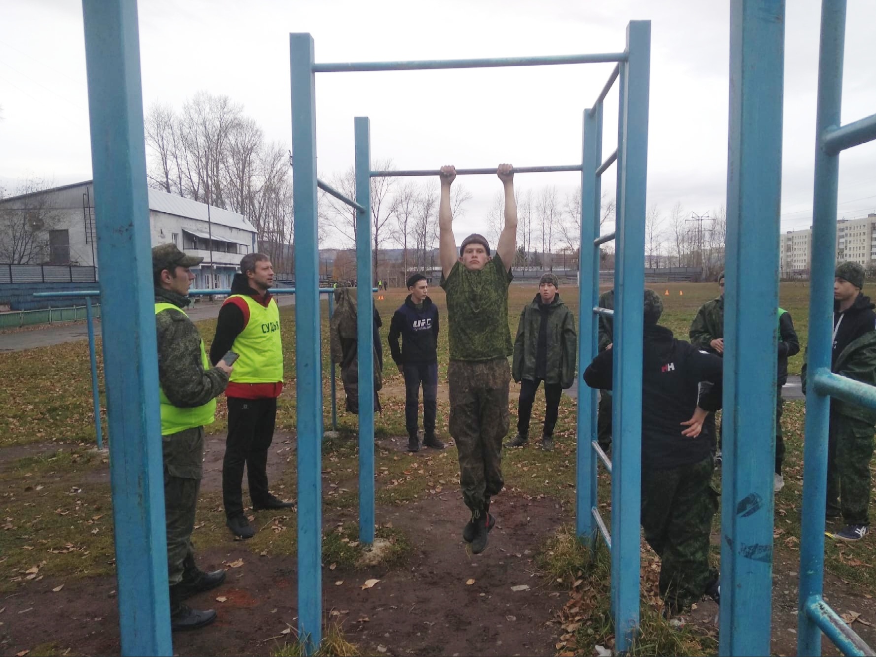 «Лучше. Быстрее. Сильнее»: златоустовские кадеты сдали нормативы ГТО «Лучше. Быстрее. Сильнее»: златоустовские кадеты сдали нормативы ГТО