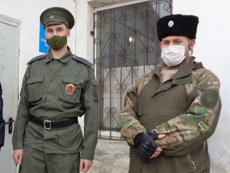 «Тысяча и одна причина выйти»: казаки Орска совместно с полицией патрулируют улицы города «Тысяча и одна причина выйти»: казаки Орска совместно с полицией патрулируют улицы города
