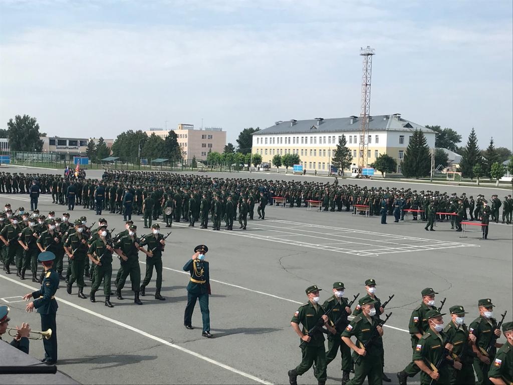 Молодые казаки ОКВ приняли военную присягу в 90-й Гвардейской Витебско-Новгородской танковой дивизии Молодые казаки ОКВ приняли военную присягу в 90-й Гвардейской Витебско-Новгородской танковой дивизии