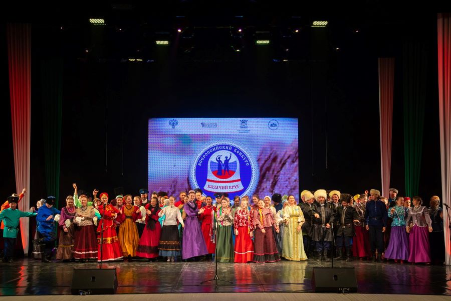 В столице Урала выбрали лучший творческий казачий коллектив