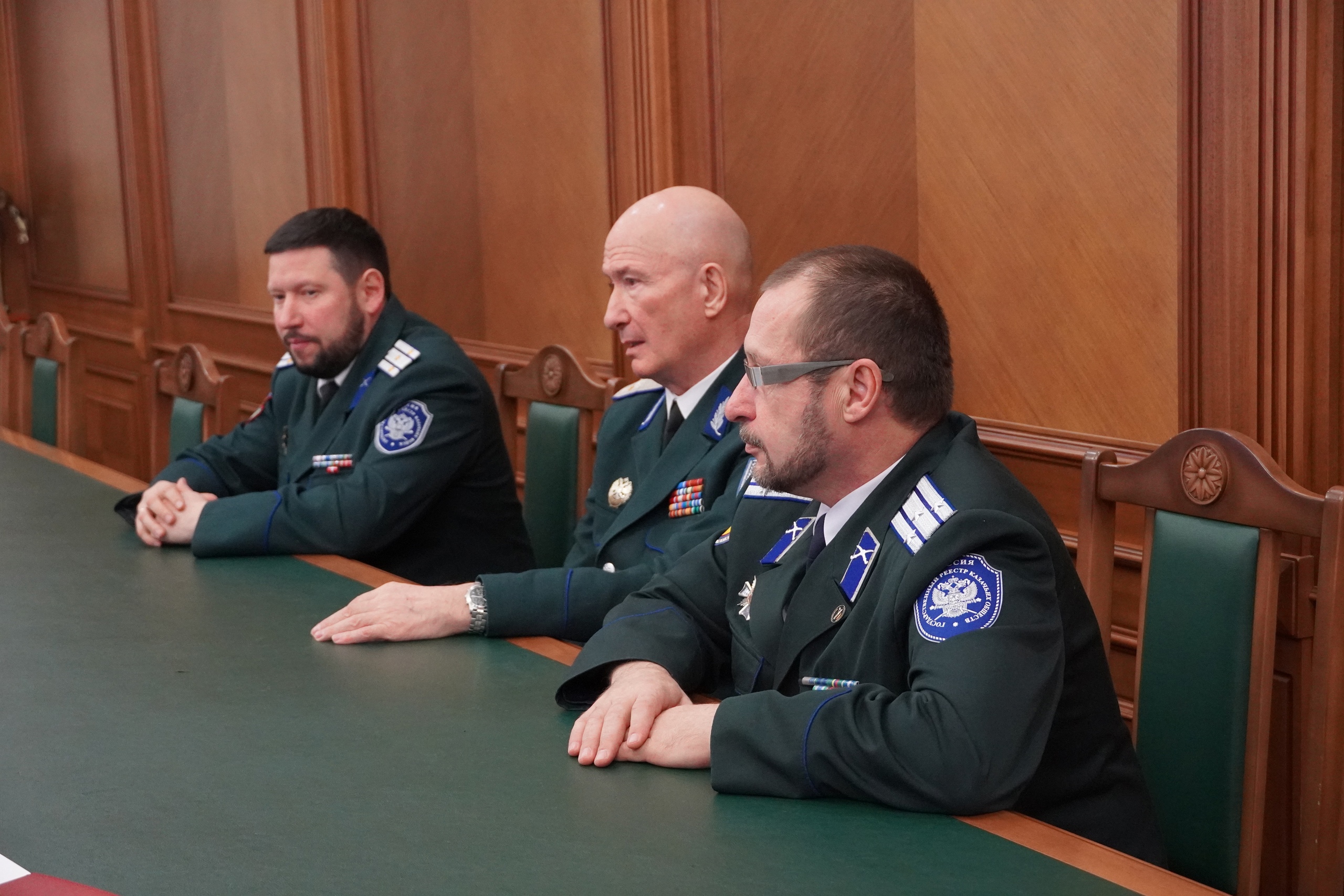 В Челябинске состоялась встреча войскового атамана В.И. Романова с начальником областного главка М.И. Скоковым В Челябинске состоялась встреча войскового атамана В.И. Романова с начальником областного главка М.И. Скоковым