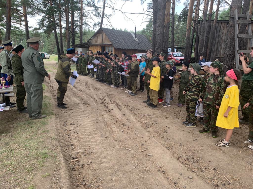 Казаки «Исетской линии» провели для казачат военно-спортивную игру «Бобровский рубеж 2021»