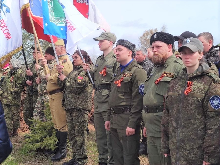 Казачий поисковый отряд «Южный» поднял останки 27 бойцов в Псковской области