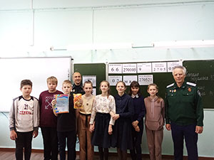 Казаки хутора «Таутский» провели «Молодецкие забавы» Казаки хутора «Таутский» провели «Молодецкие забавы»