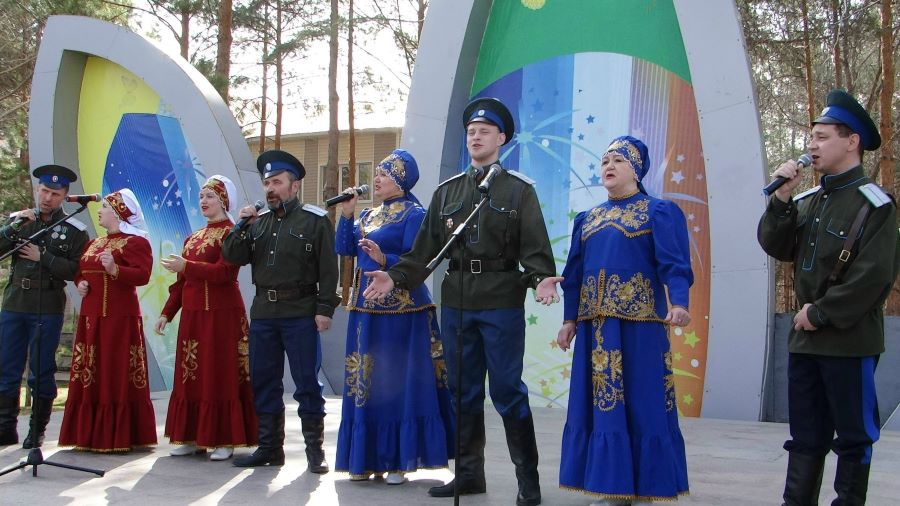 В Оренбурге начался войсковой слет казачьей молодежи (ВИДЕО) В Оренбурге начался войсковой слет казачьей молодежи (ВИДЕО)