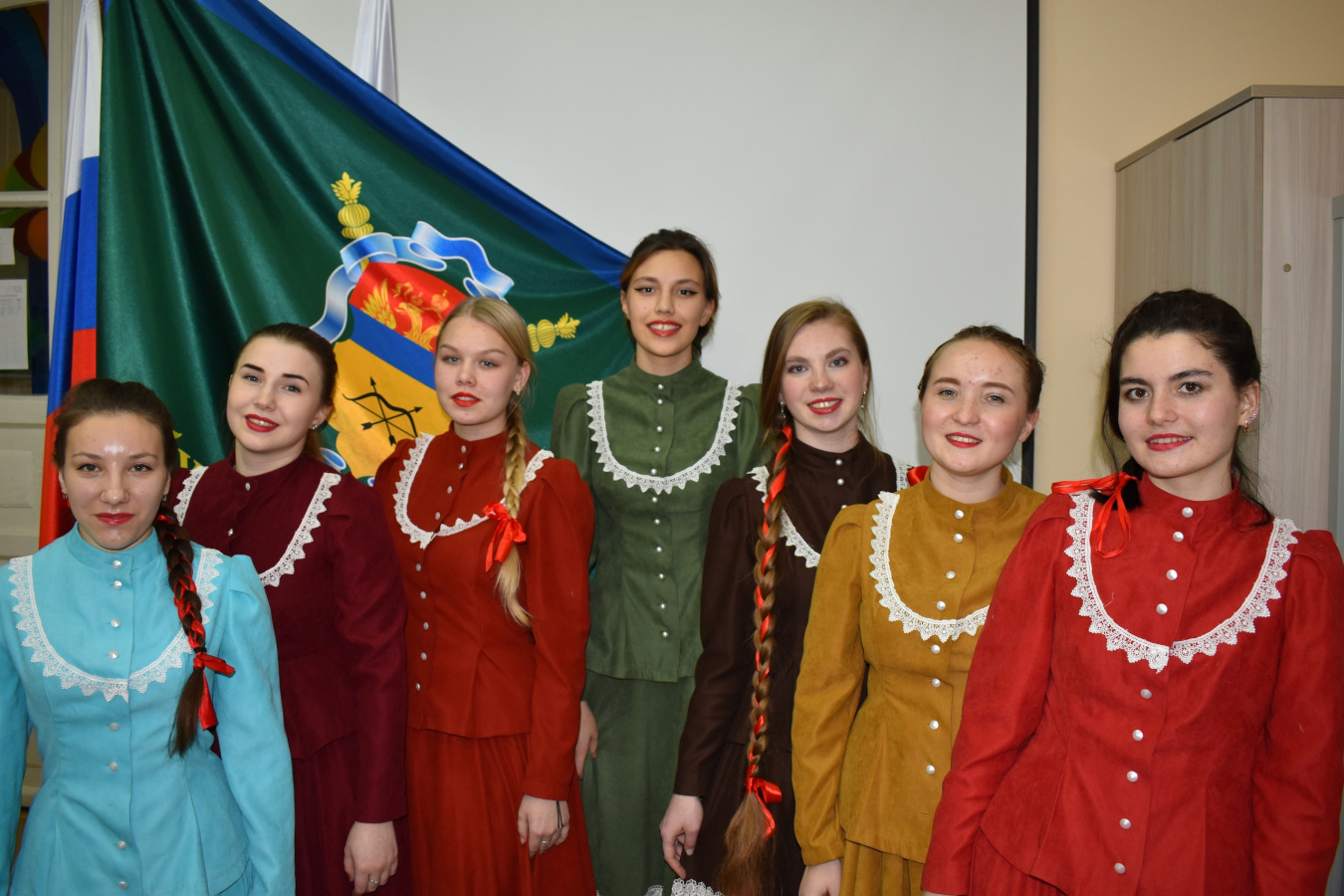 В Богдановиче прошли областные конкурсы «Юная казачка», «Юный атаманец» в онлайн формате
