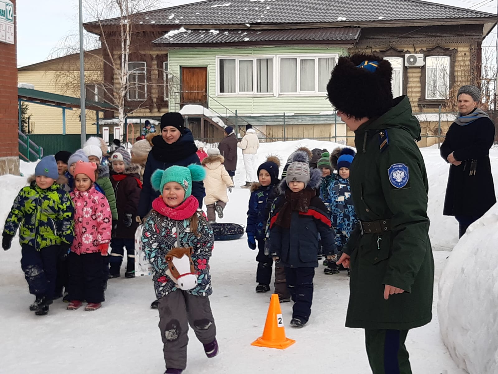 В Камышлове казаки провели День защитника Отечества в детском саду