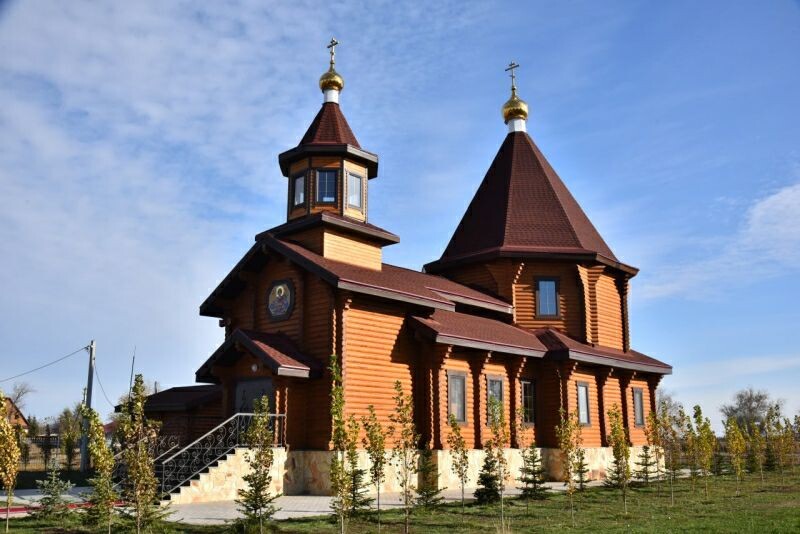 В селе Архиповка освящен вновь построенный храм