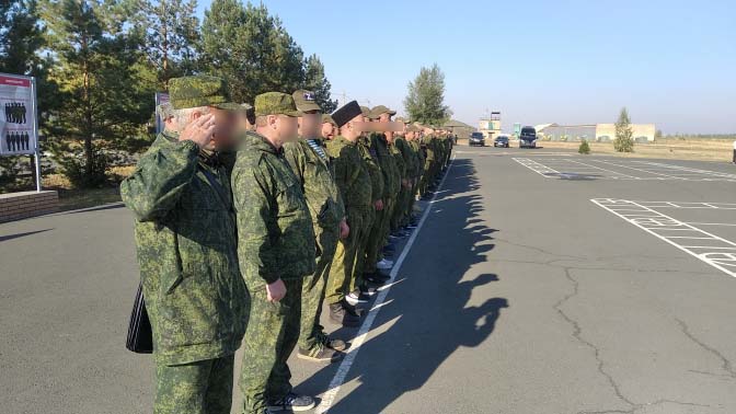 Отряд добровольцев Оренбургского казачьего войска отправился на Украину Отряд добровольцев Оренбургского казачьего войска отправился на Украину