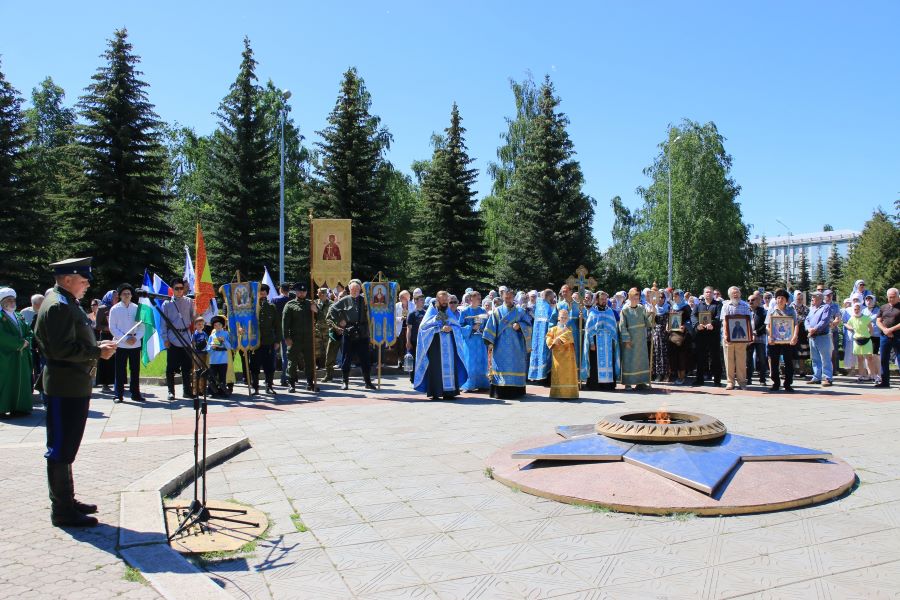 В городе Башкирии казаки организовали митинг в поддержку спецоперации