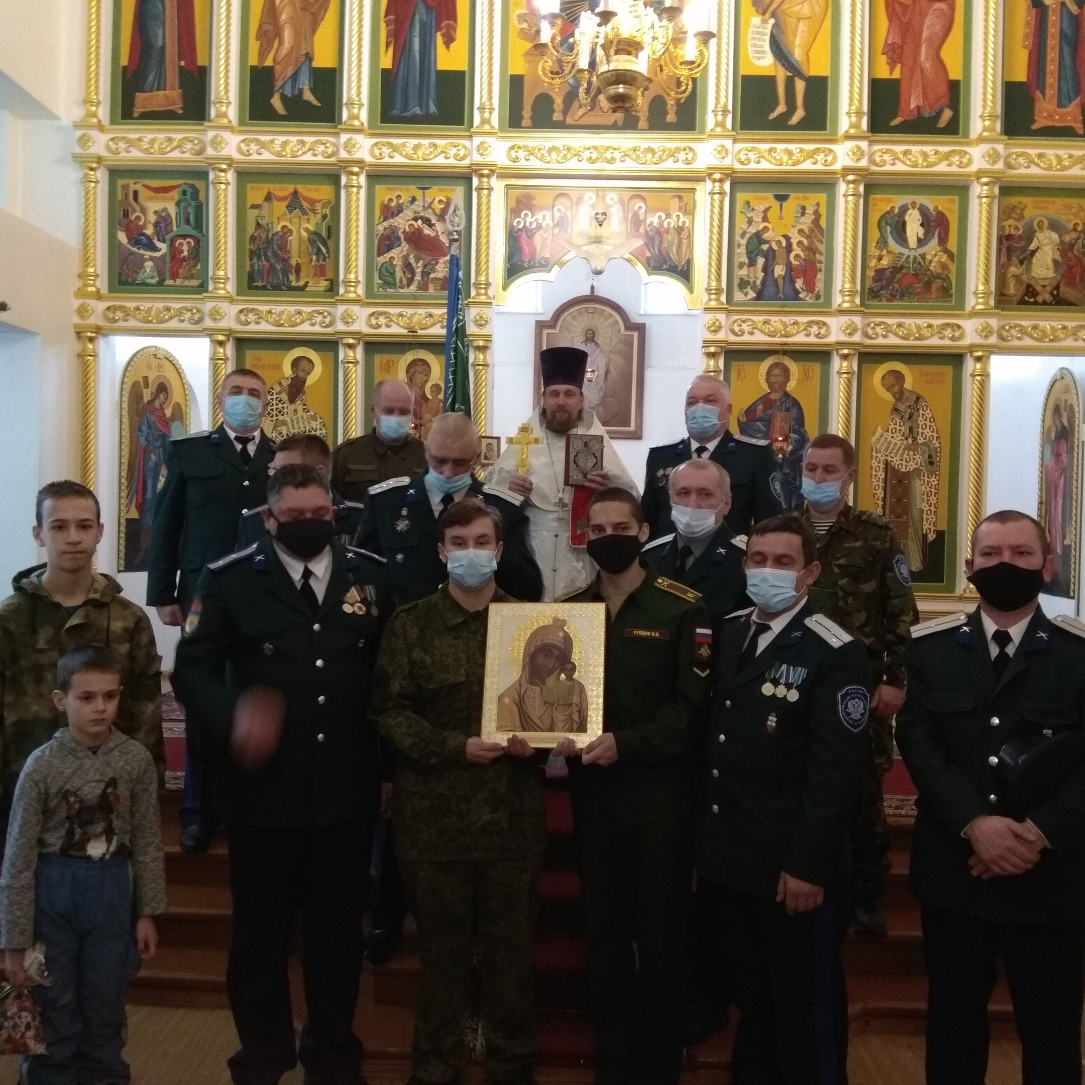 Молодые златоустовские казаки приняли присягу