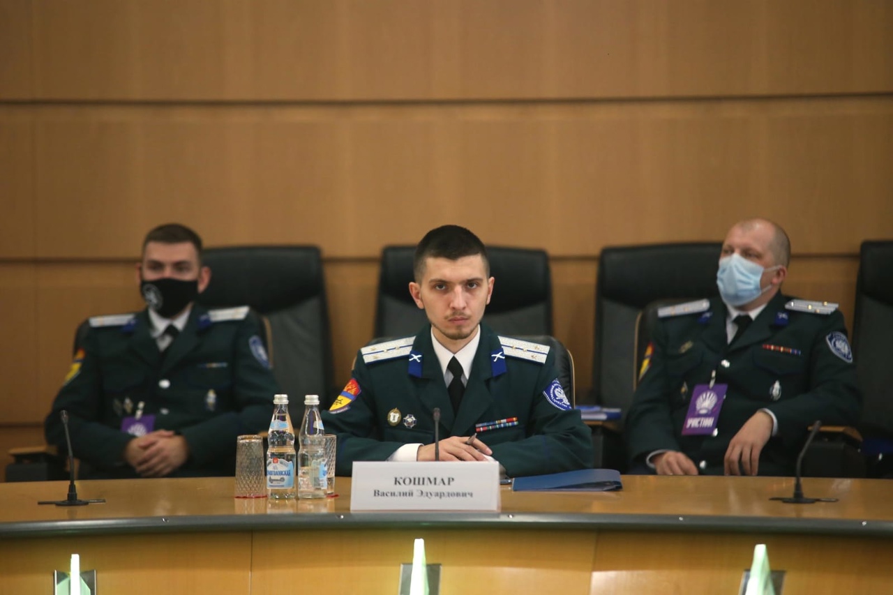 Представители Оренбургского казачьего войска посетили молодежный форум «Молодежный казачий круг»