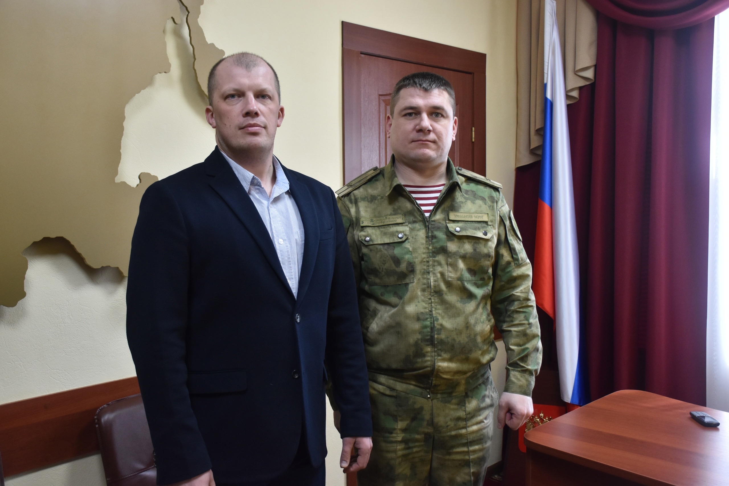 Помощник войскового атамана В.А. Митченко провёл встречу с командиром войсковой части