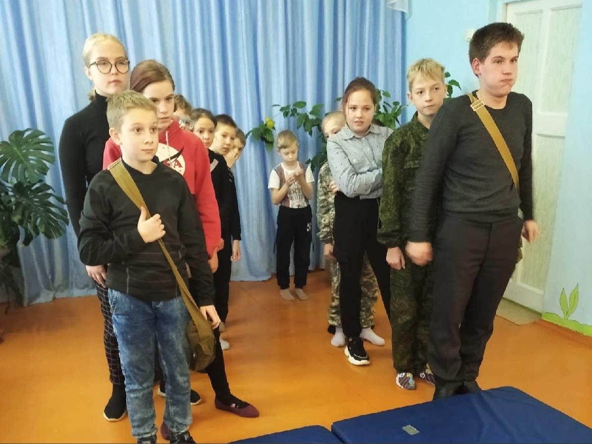 В День призывника ВПК «Есаулец» провел военизированную эстафету В День призывника ВПК «Есаулец» провел военизированную эстафету