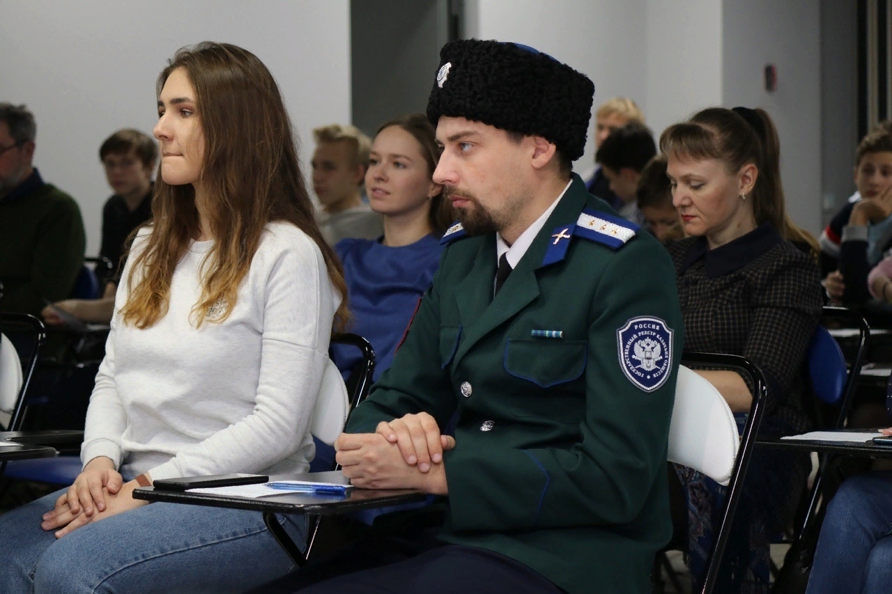 Казачья молодежь написала Большой этнографический диктант