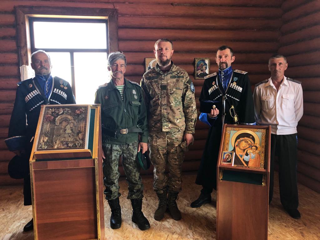 _lxQnAADunY.jpg